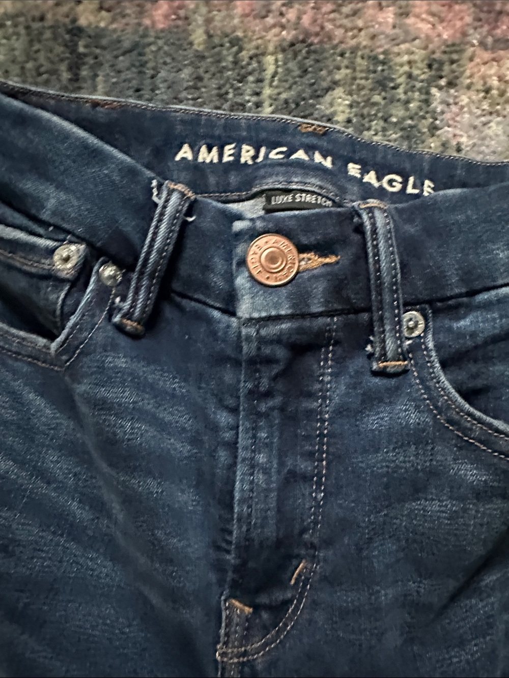 American Eagle Outfitters Luxe Stretch High Rise Jeggings Dark Blue Ripped Knees - Picture 5 of 8